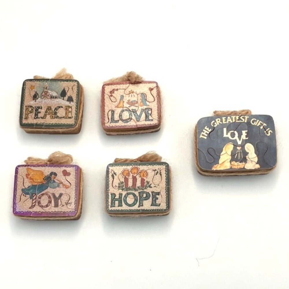 Vtg Wooden Mini‎ Puzzle Set of 5 Folk Art Christmas Seasonal Holiday Dexterity